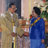 ประมวลภาพพระราชกรณียกิจ พระบาทสมเด็จพระบรมชนกาธิเบศร มหาภูมิ ... พารามิเตอร์รูปภาพ 51